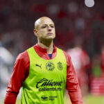 La ruta de regreso del 'Chicharito': Hernández podría unirse a un poderoso combinado de la Liga Española.