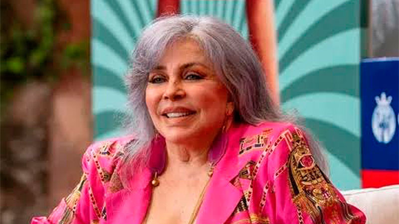 La leyenda de la televisión mexicana Verónica Castro, hospitalizada y en búsqueda de alivio para superar su batalla contra el dolor.