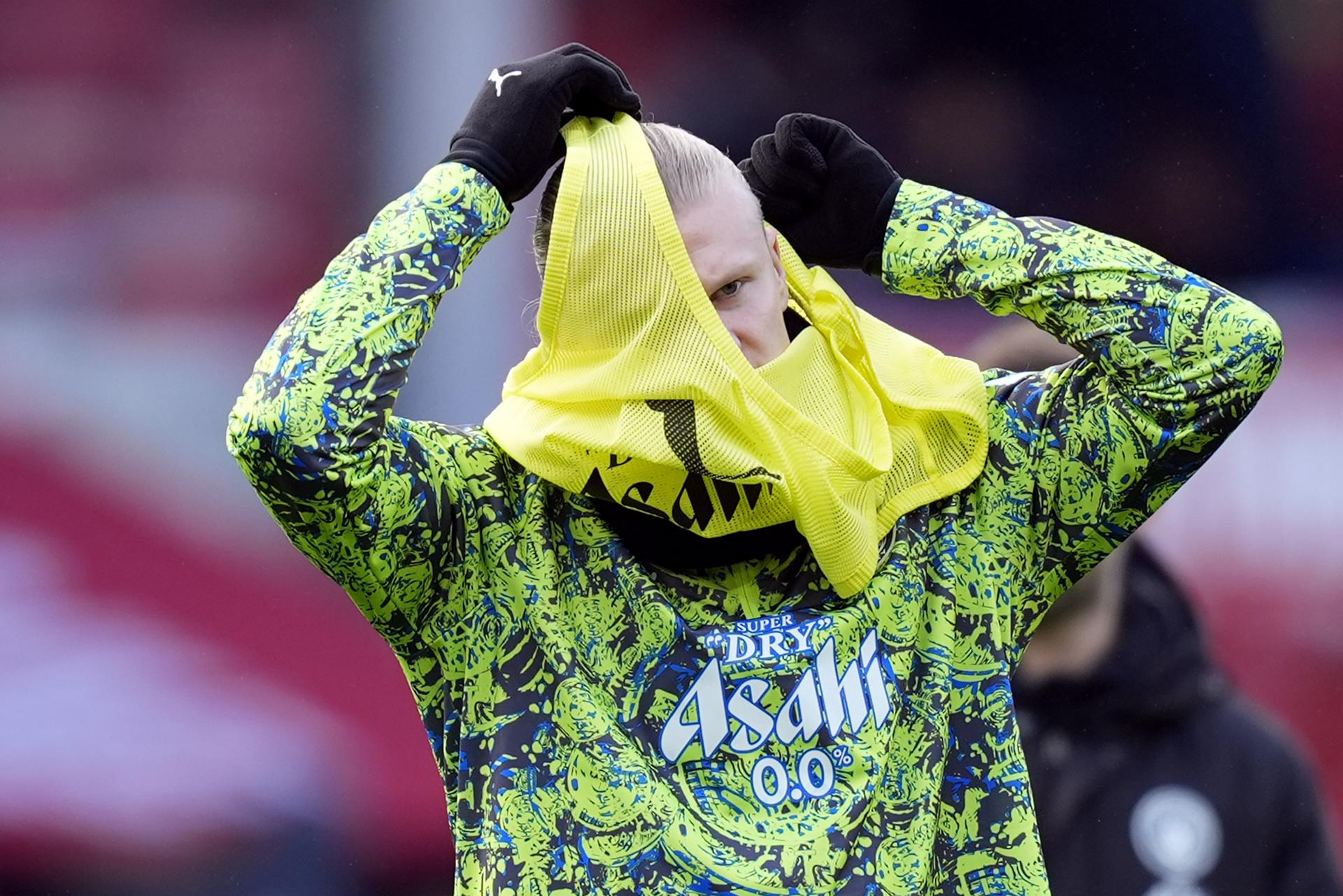 "La Neutralidad Impera: Sunderland y Manchester City Cuelgan en Empate en Encuentro de Fútbol Intenso"