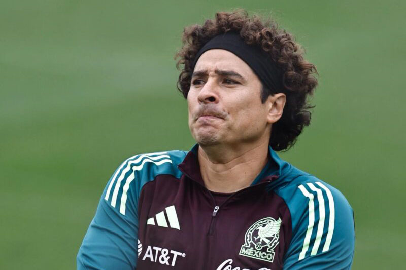 "La debacle de Memo Ochoa: Un golpe de efecto en la Liga Cipriota que no se olvidará"