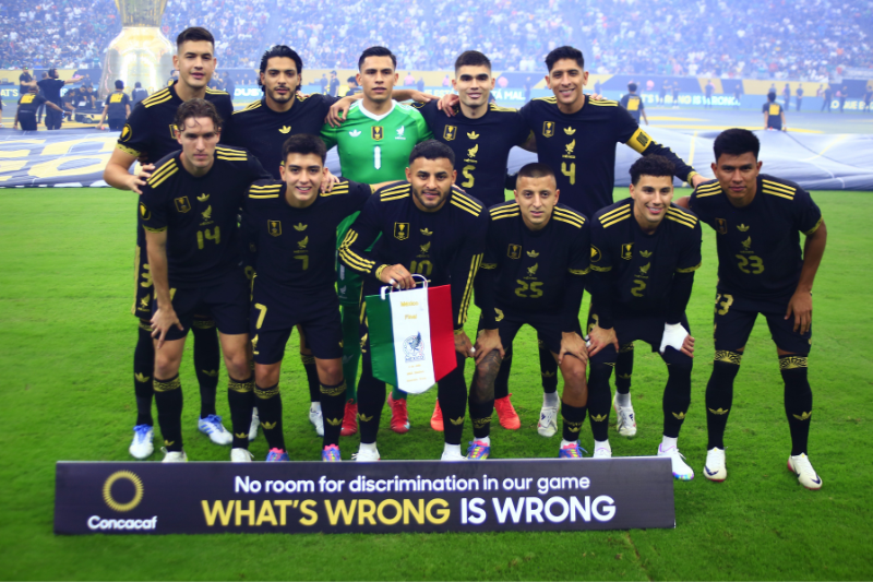 La selección de México sufre un duro golpe en el ranking FIFA 2026 y abandona la elite del fútbol mundial.