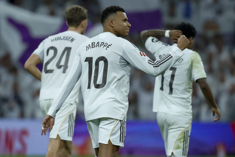 La lucha por superar al gigante: Real Madrid somete a prueba a sus rivales en un duelo sin cuartel.