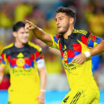 "La batalla por la supremacía: Olimpia versus América en vivo, ¡el duelo más emocionante de la jornada!"